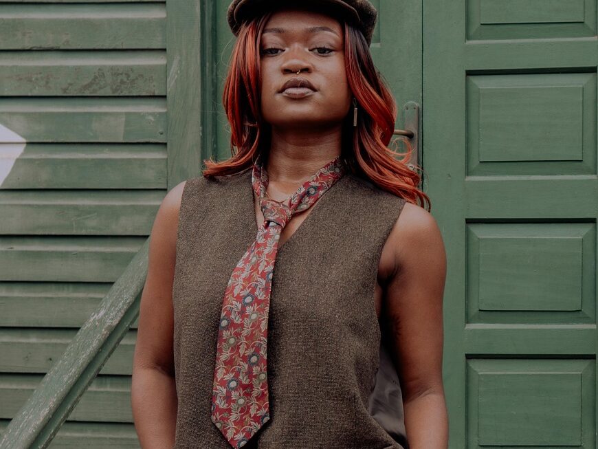 Moda Feminina para Verão 2026: Tendências de Looks Leves e Elegantes