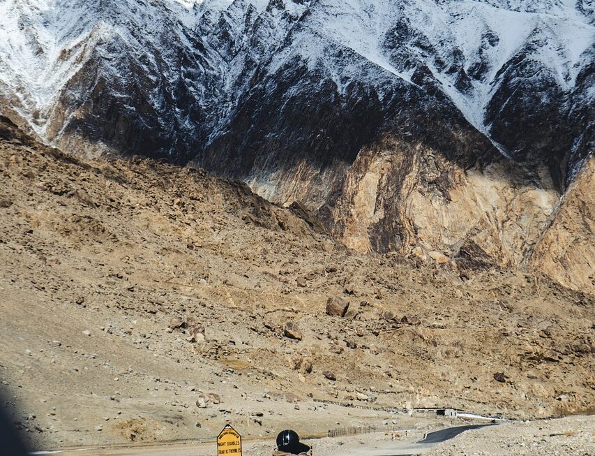 Guia Completo de Moda Feminina Minimalista para Iniciantes: Transforme Seu Estilo com Simplicidade